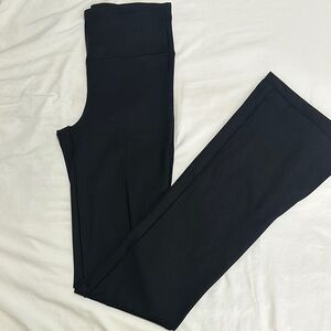 3/$75 Gap Black Yoga Pants size small tall